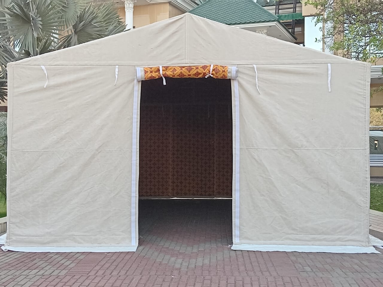 Iron frame tent 100% waterproof